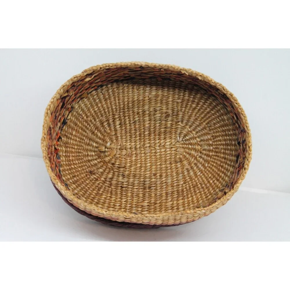 Sweetgrass Handmade Basket Small oval w/lid, 7.5